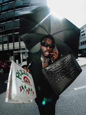 Shot and edited by Tanguy Pichon
Starring @ice.b._
Styled by @ice.b._
