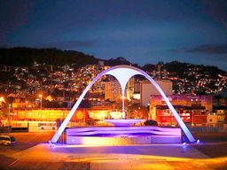 Central LIESA retoma venda de ingressos por telefone de frisas ainda disponíveis para o Rio Carnaval