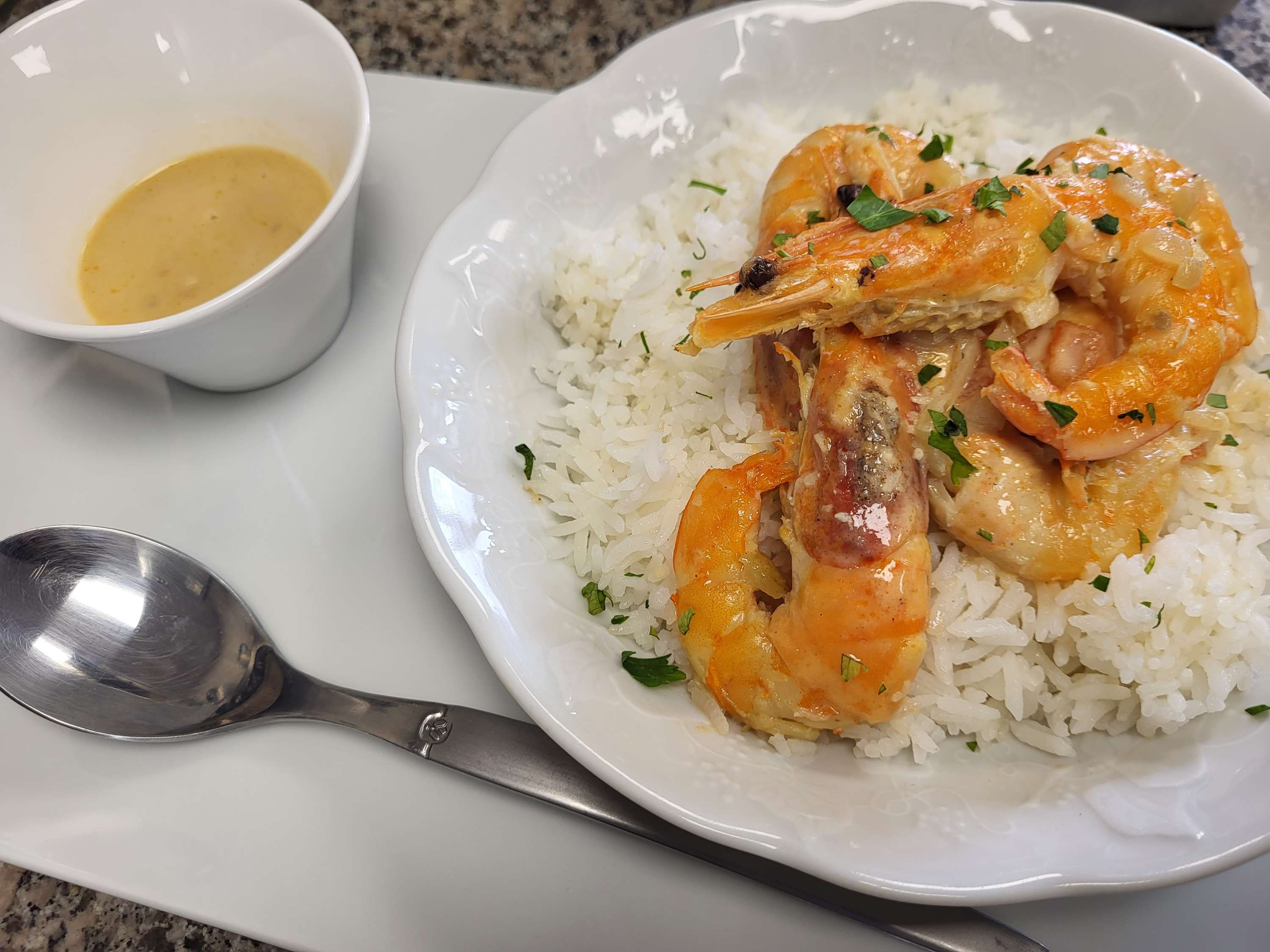 Wok de crevettes sauce brésilienne 