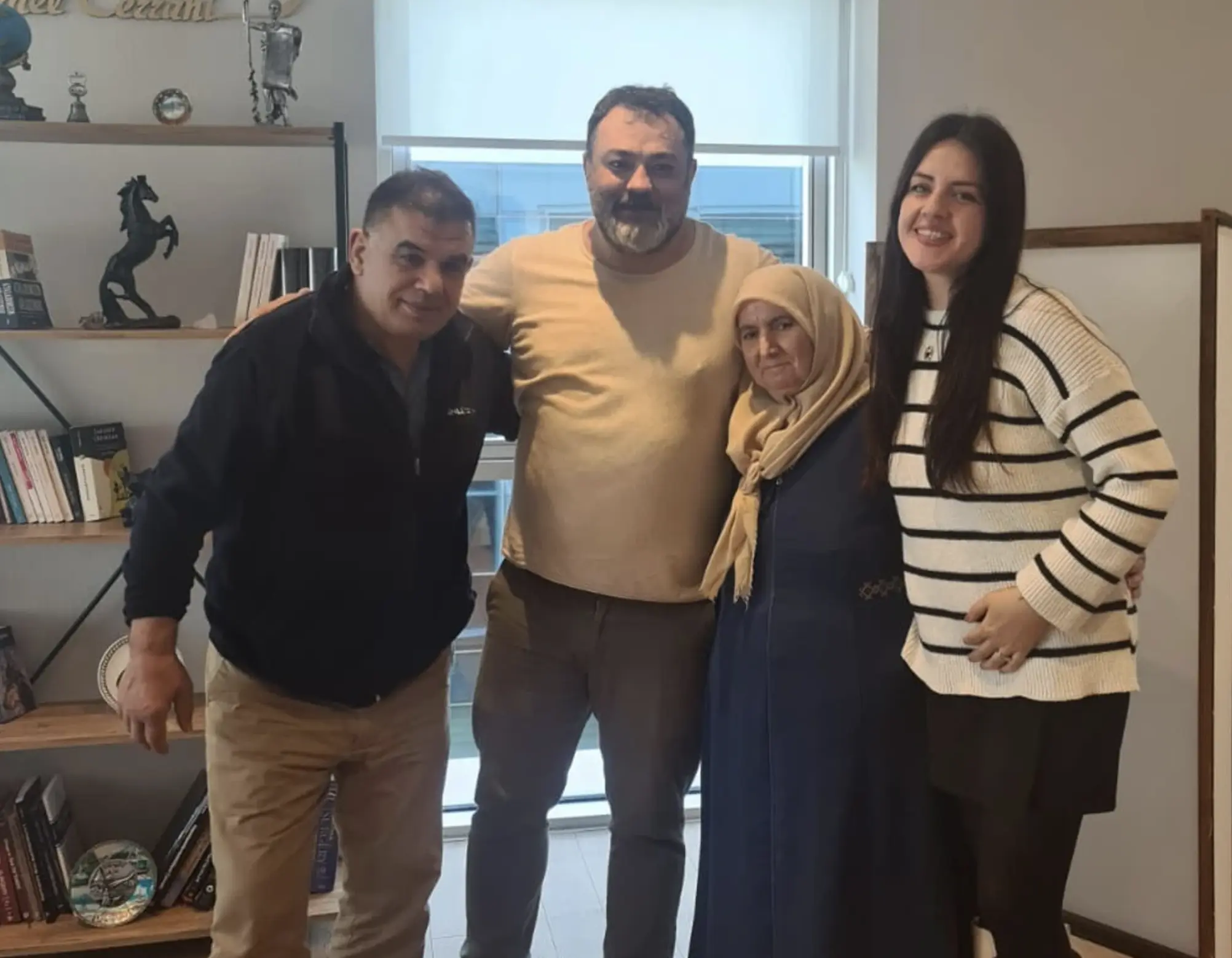karında sırta vuran ağrı