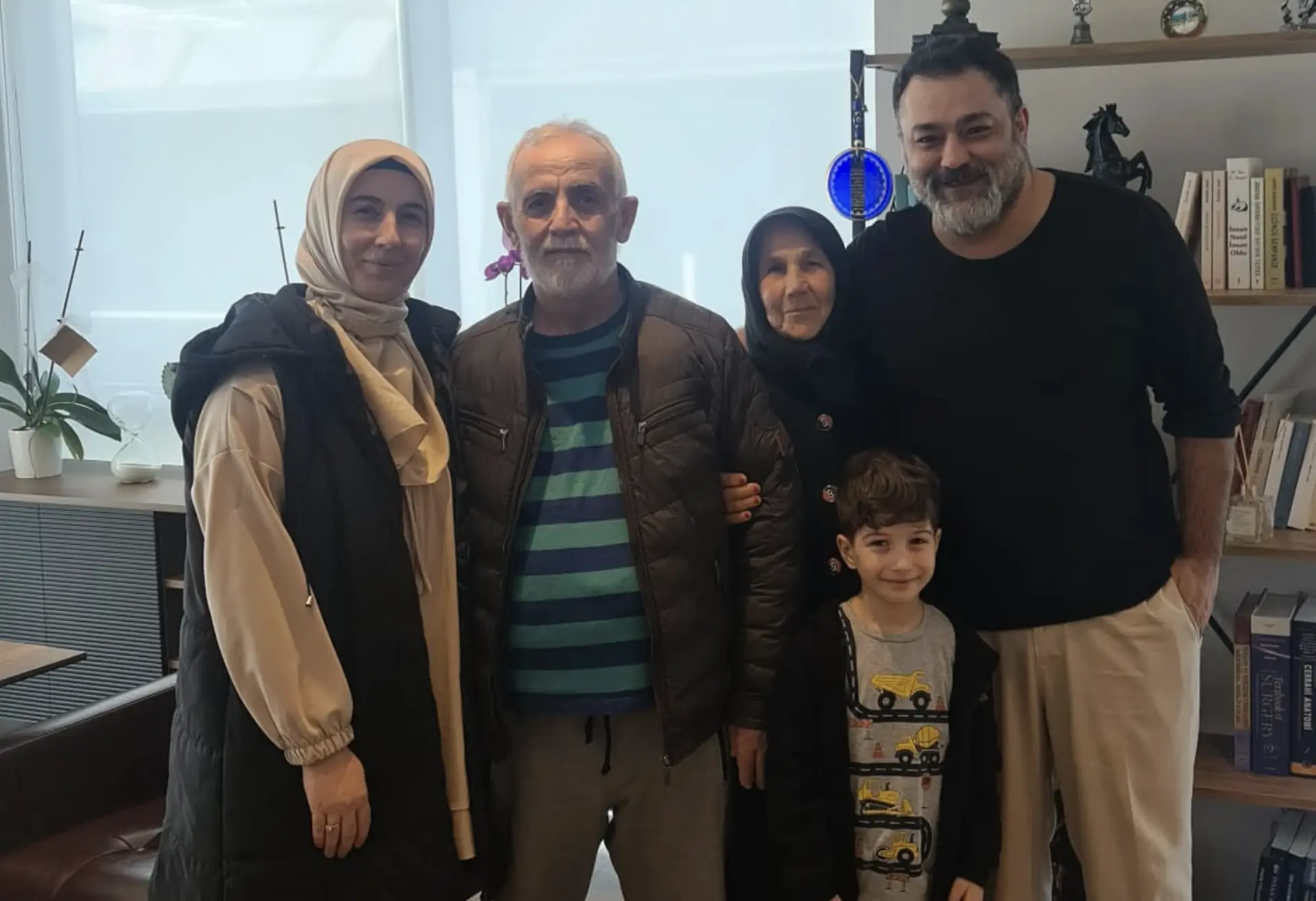 karın şişliği ve sırt ağrısı