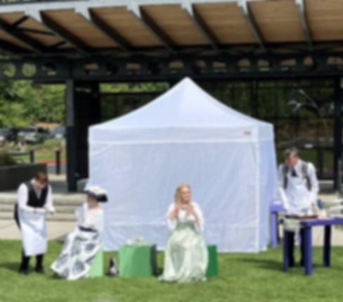 Earnest Tea Scene cropped.jpg