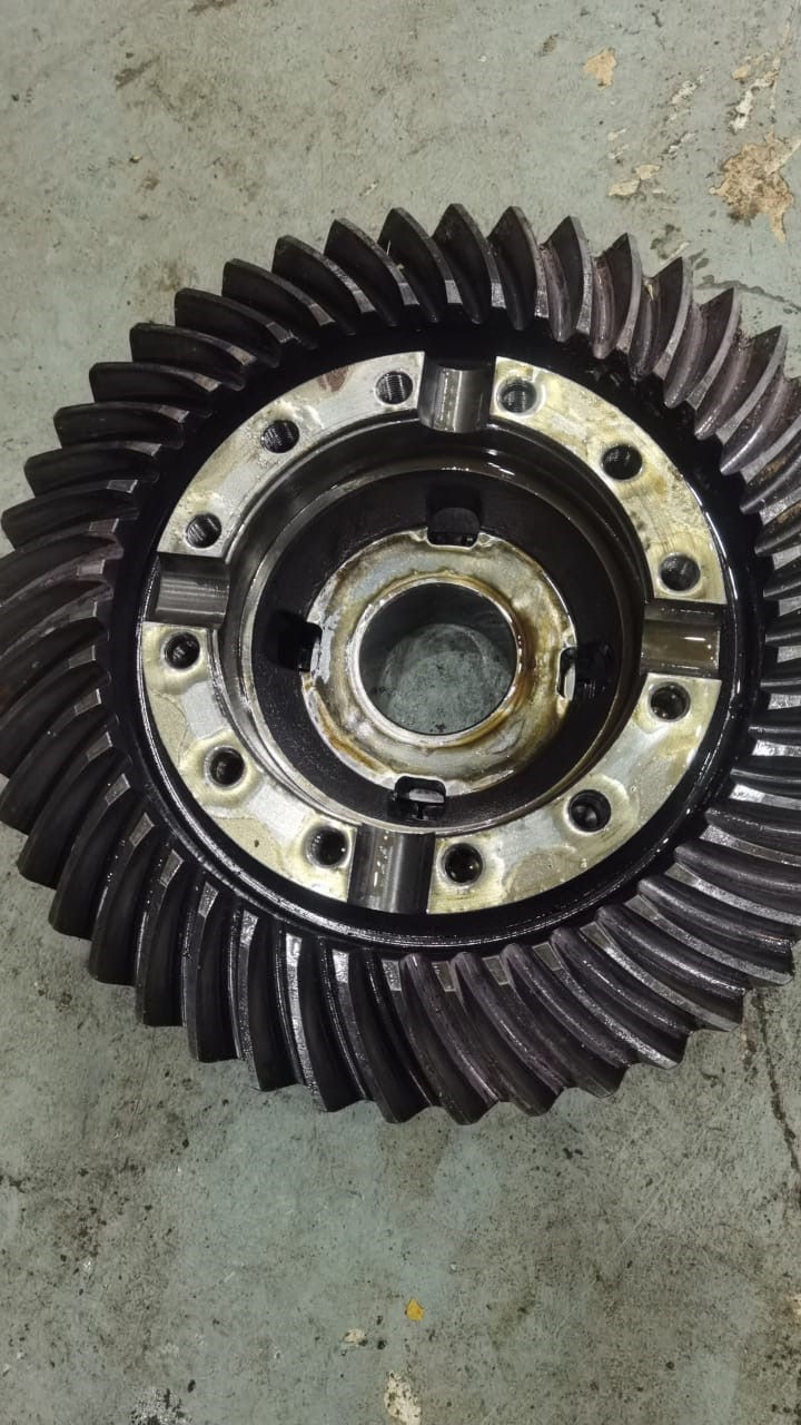 Thumbnail: CAT 735 (B1P) -Differential