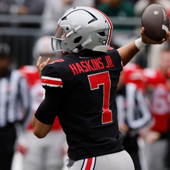 CFB: CJ Stroud shows out in Ohio State's spring game