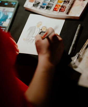Leah painting guest portrait illustrations