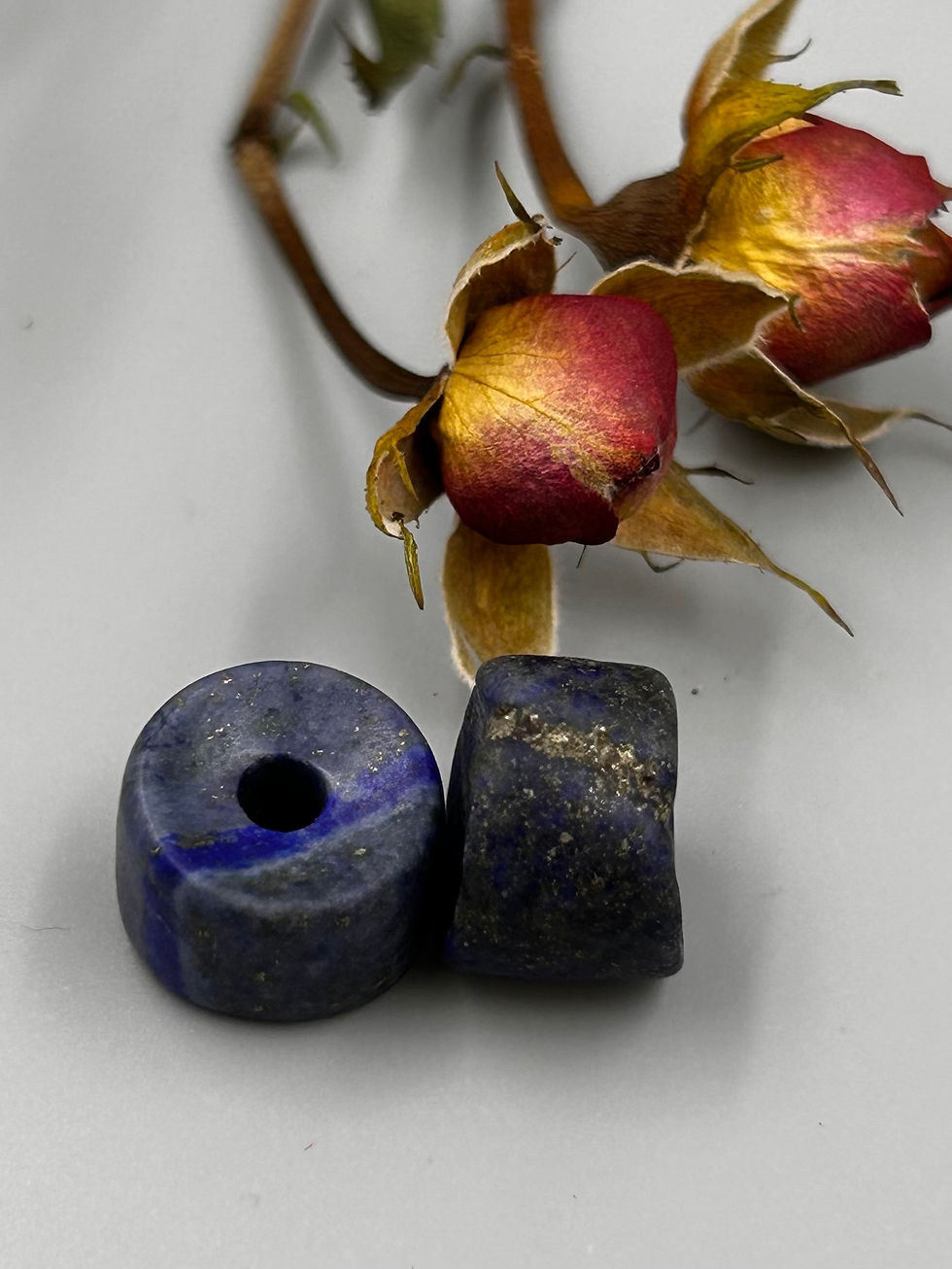 縮圖：Antique Lapis Lazuli Spacer Bead 老青金石隔珠