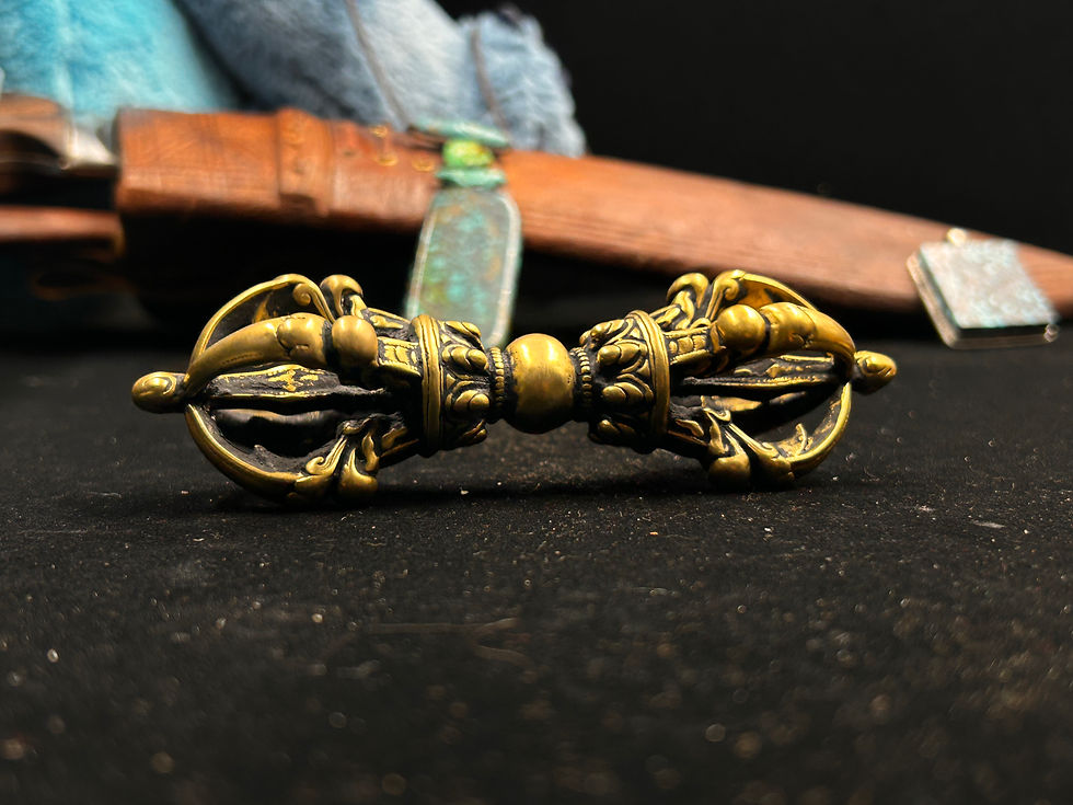 縮圖：Antique Vajra Dorje · Finely crafted and entirely handmade · Preserved in excell