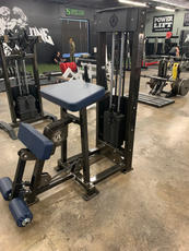ARSENAL STRENGTH STANDING LEG CURL