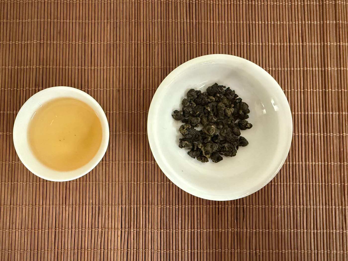 Award-winning Ali Shan High Mountain JinXuan Oolong tea leaves with a light milky fragrance.