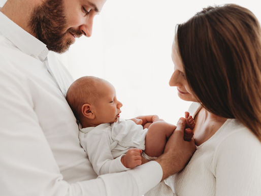 Zeitlose & natürliche Neugeborenenfotografie