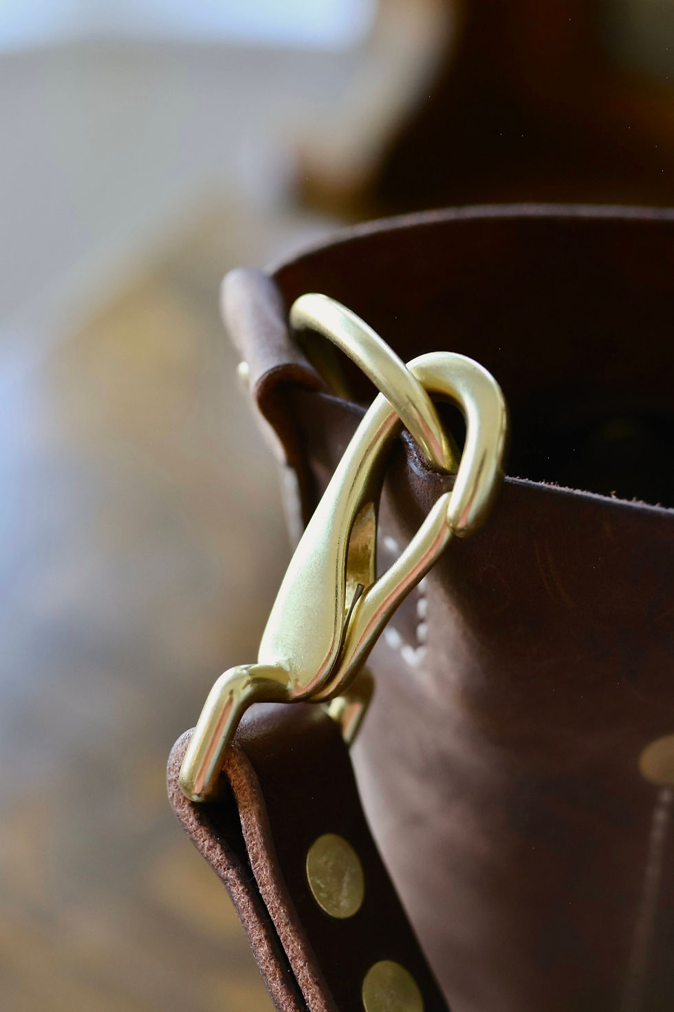 Thumbnail: Medium Crossbody Purse