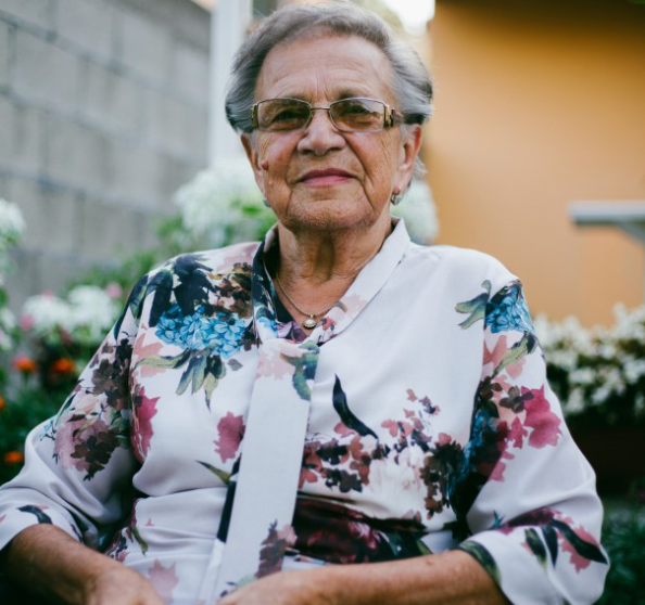 Gift Ideas for grandma, Celebrate all the moments with the best gifts for Mom this Mother’s Day. Create a Mother’s Day Gift online with SimplePrints App