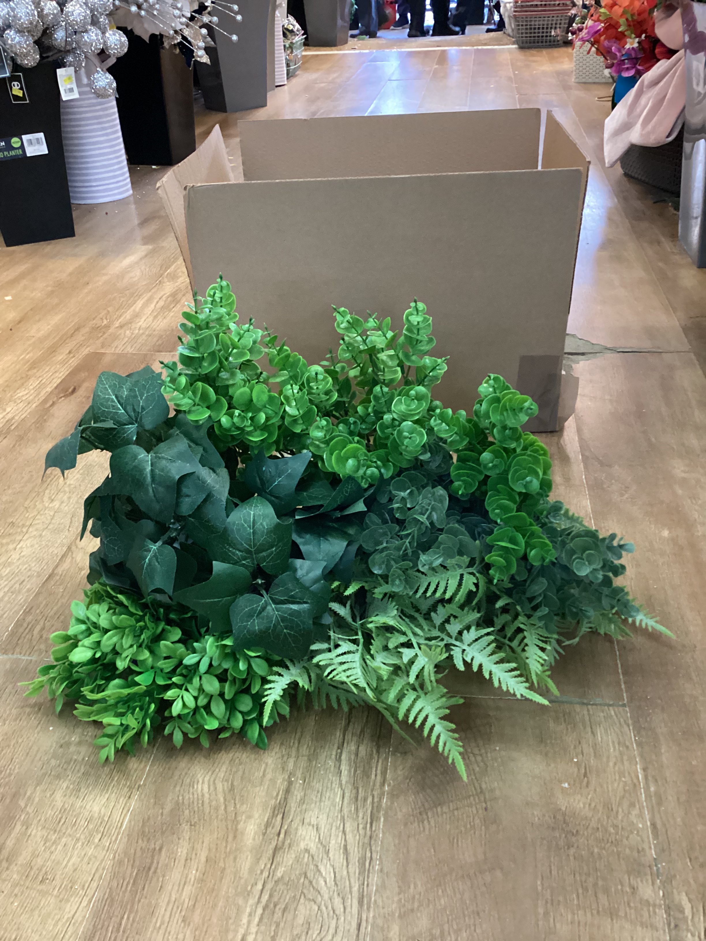 Greenery 4 - 20 mixed bunches