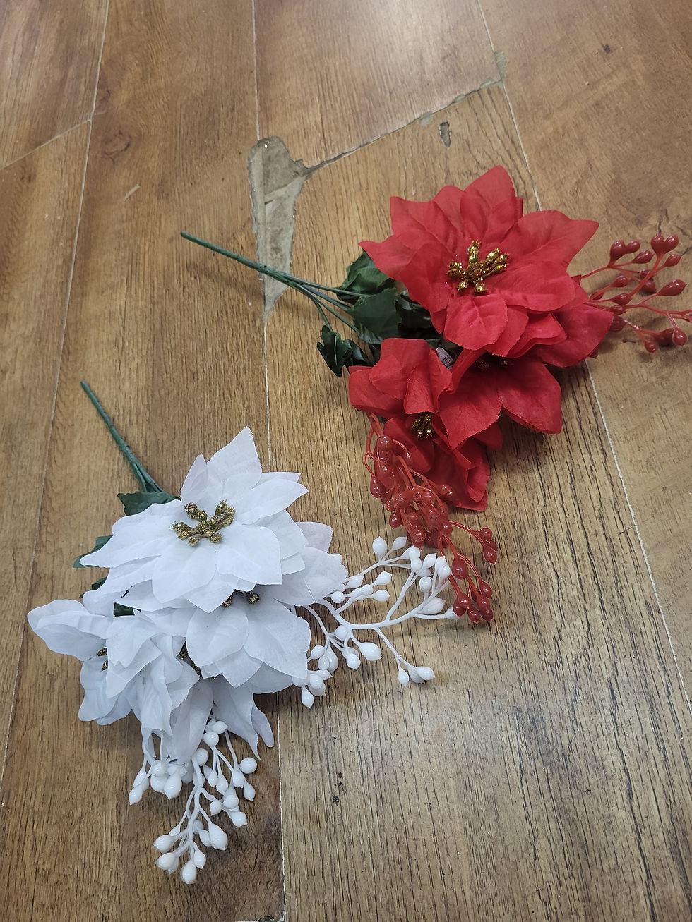 Poinsettia and berry bunch  - 2 colours available 