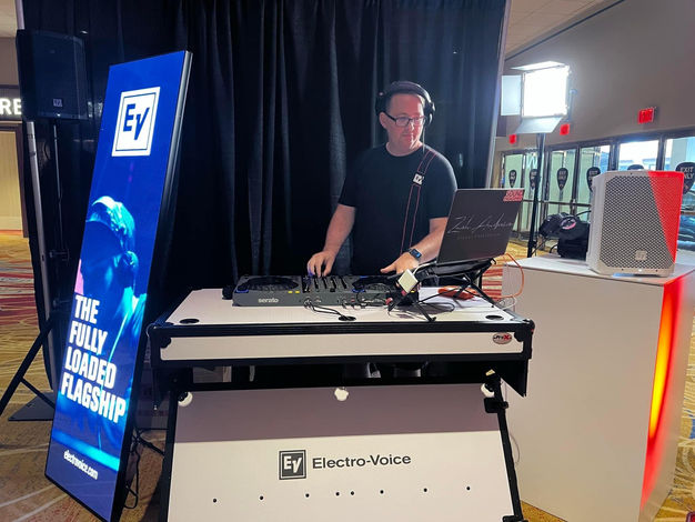 Mixing vibes for Electro-Voice at DJX Atlantic City at Hard Rock Hotel