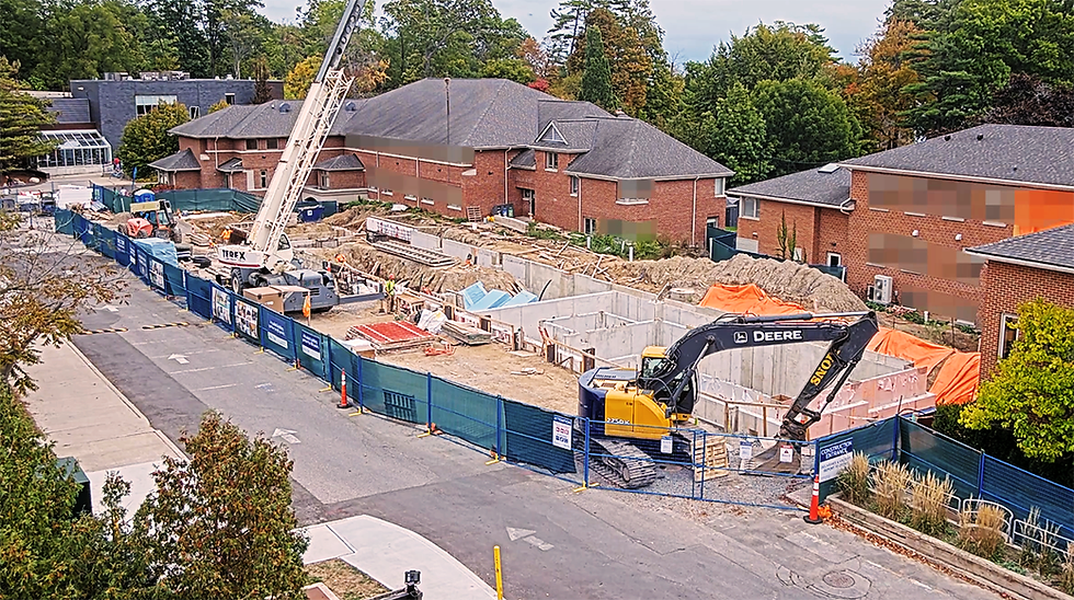 The Cockwell Hall project site is flanked by a road and student boarding houses, which requires the planning and daily execution of a comprehensive health & safety and site logistics plan.