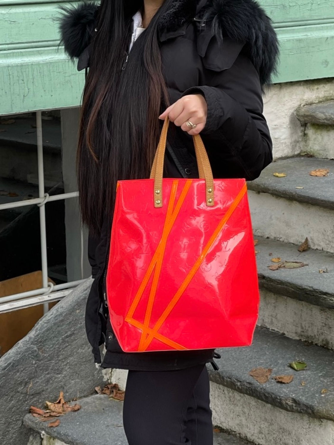 Louis Vuitton Vernis Reade MM 