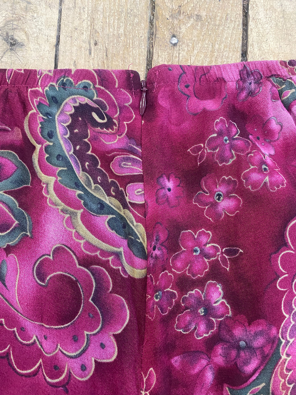 Thumbnail: Vintage 1990s Paisley Print Skirt