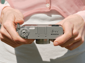致敬半格攝影經典 FUJIFILM 全新「X half」數碼相機