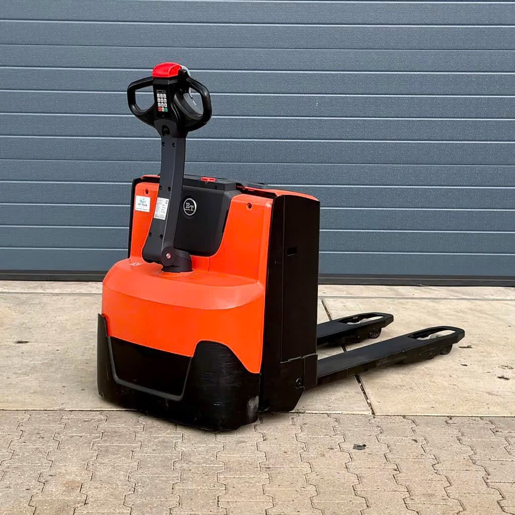 Toyota LWE 160 1600kg 2016 incl. 3 maanden garantie