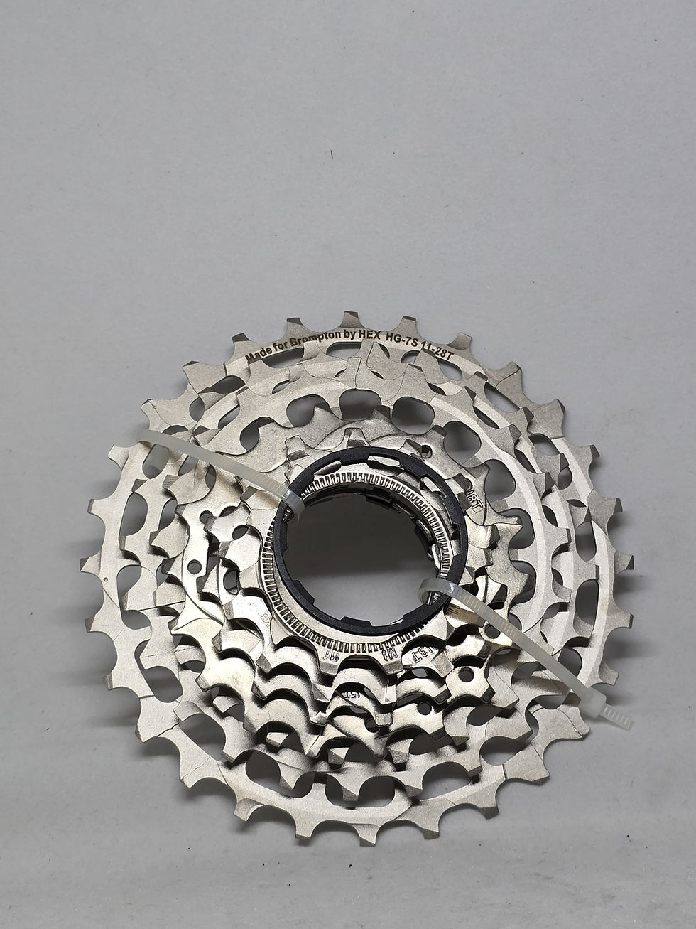 Imej kecil: HexDesign 7 Speed Cassette (Silver)
