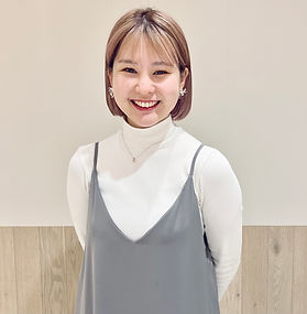 スタイリスト