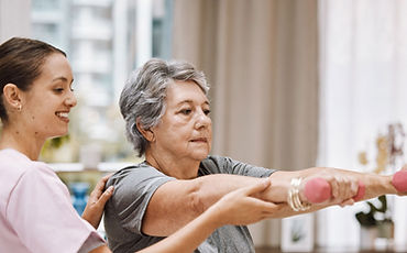 Woman holding arm horizontal getting physo help