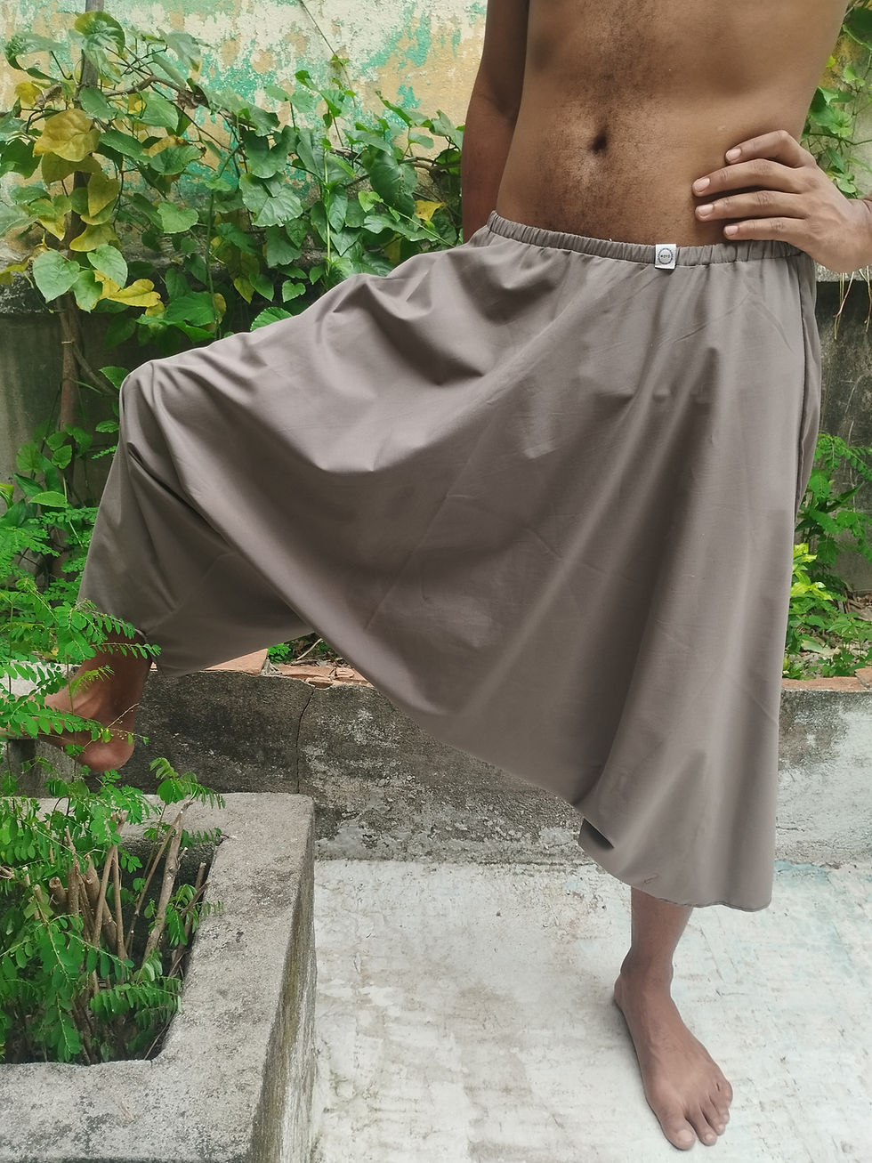 Miniatura: Calça Ampla Saruel Tabaco - Elegância, Versatilidade e Conforto