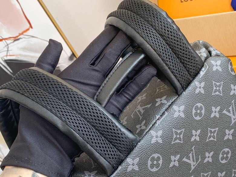 Miniatura: Louis Vuitton