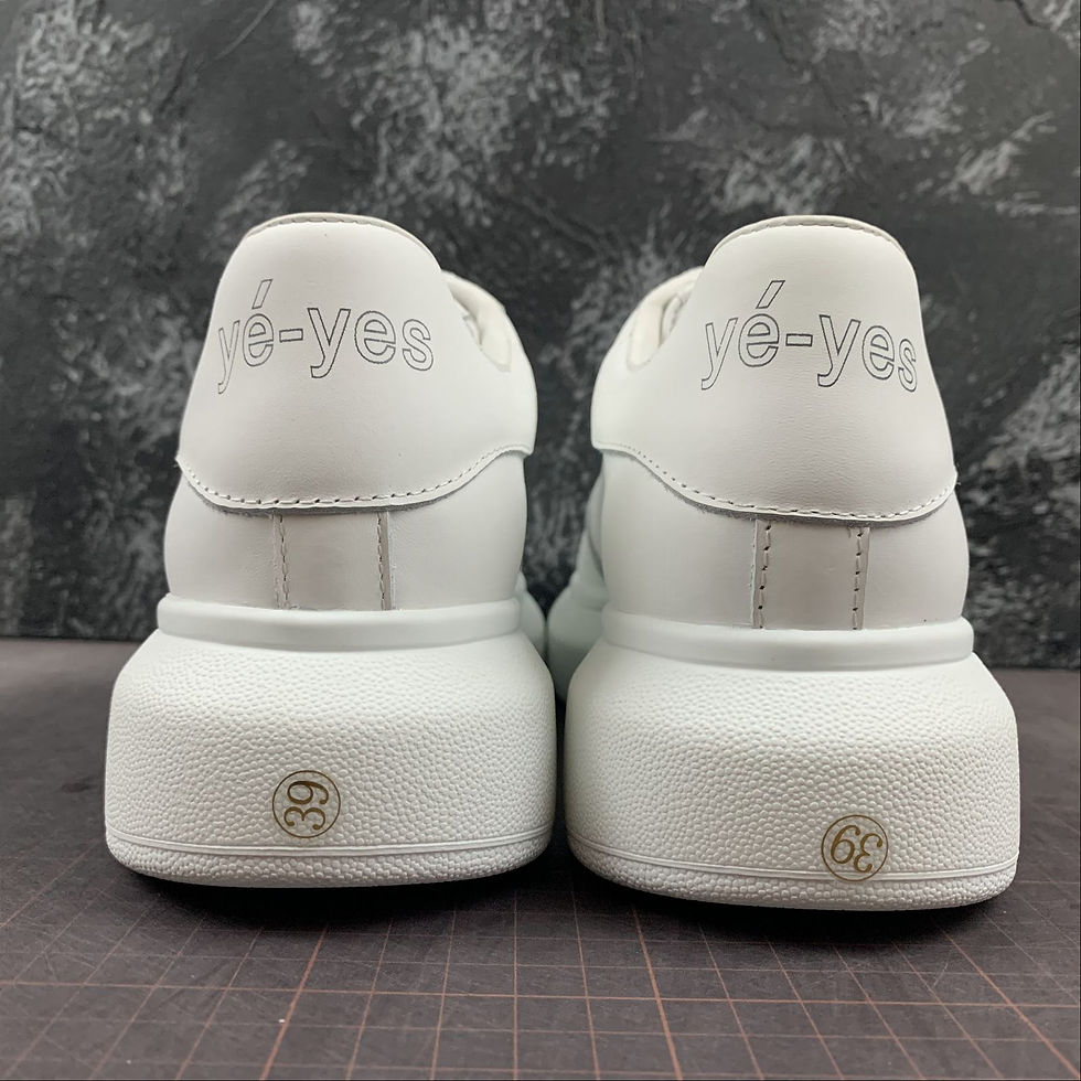 Miniatura: Alexander McQueen