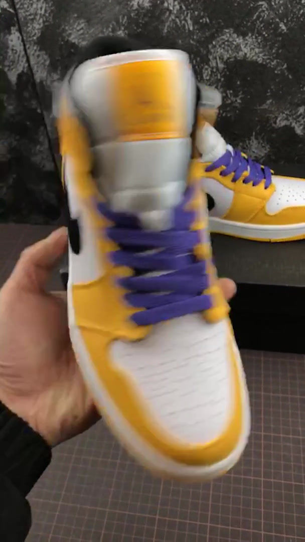 Miniatura: Nike air Jordan 1