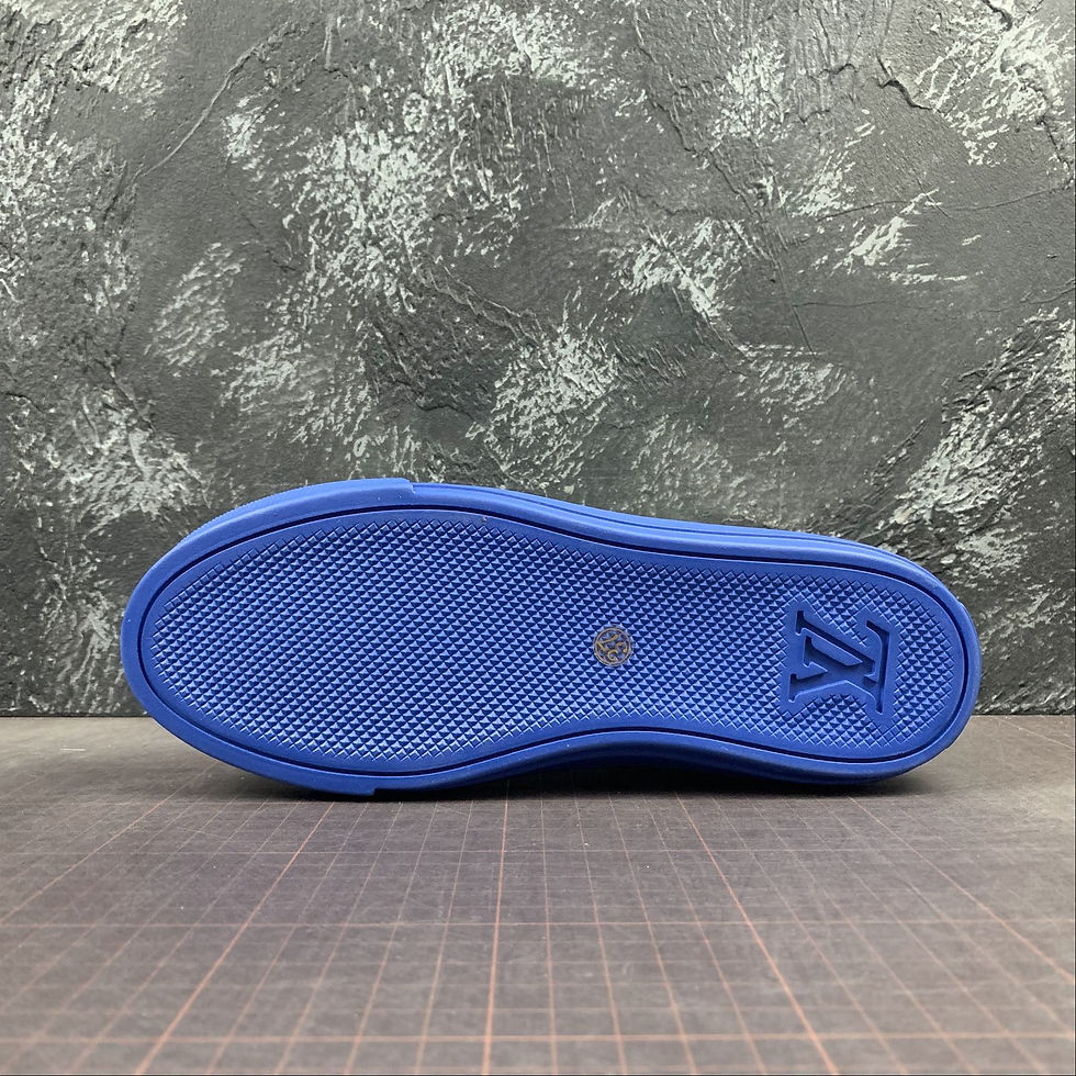 Miniatura: Louis Vuitton