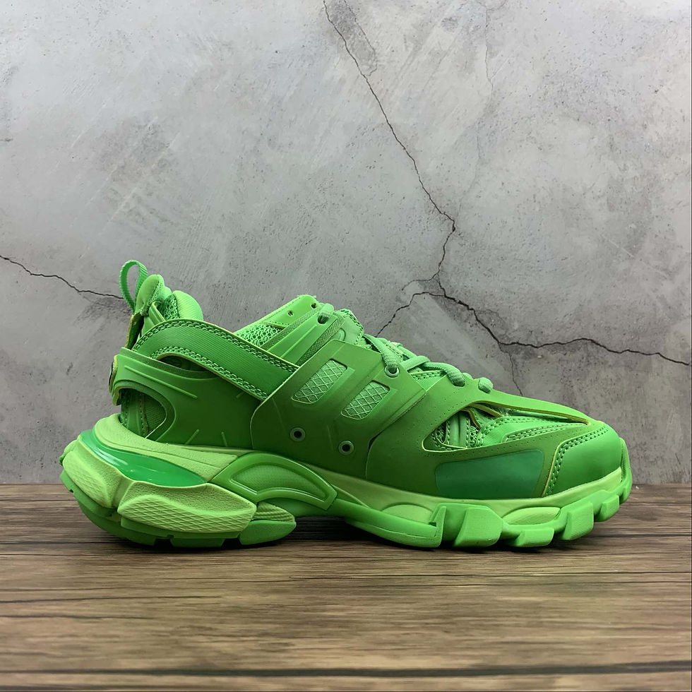 Miniatura: Balenciaga Track