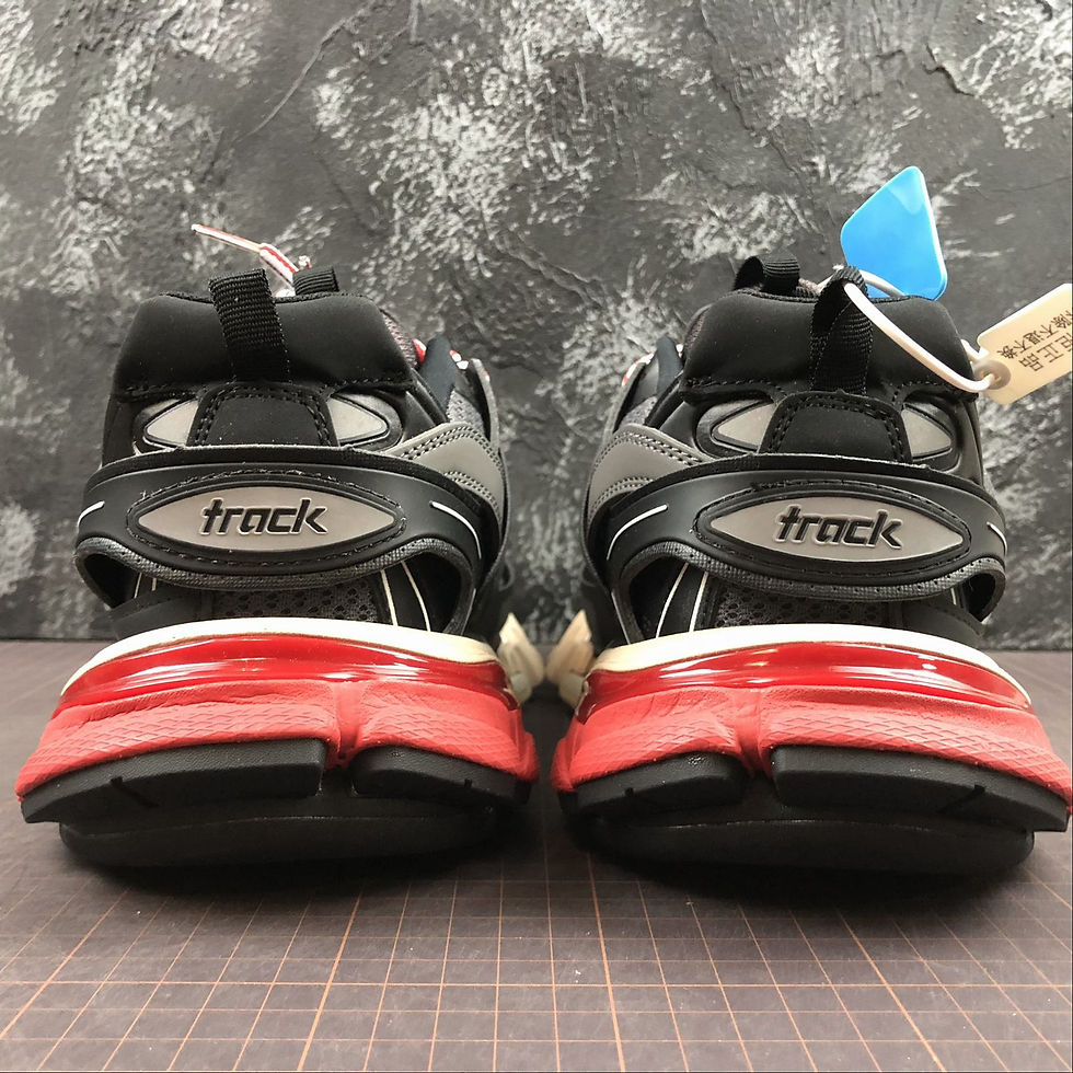 Miniatura: Balenciaga