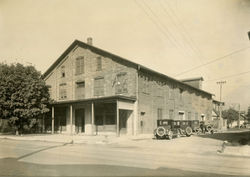 HM hist7 street1920 full600