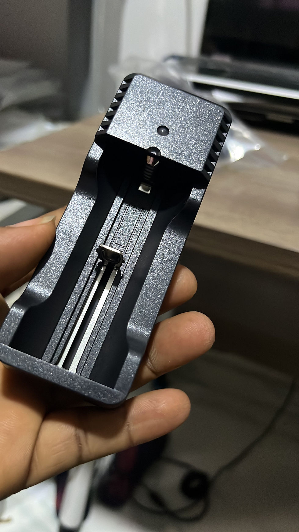 الصورة المصغرة: Battery charger for Pointers Tattoo machine Rotary device