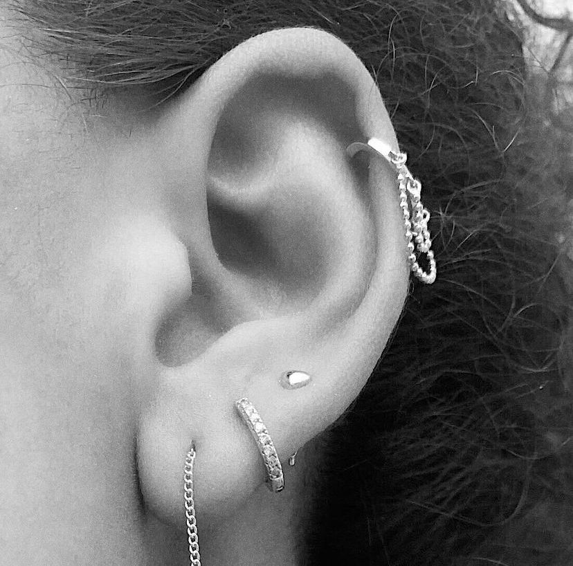 Glitz n' Glam Earscape