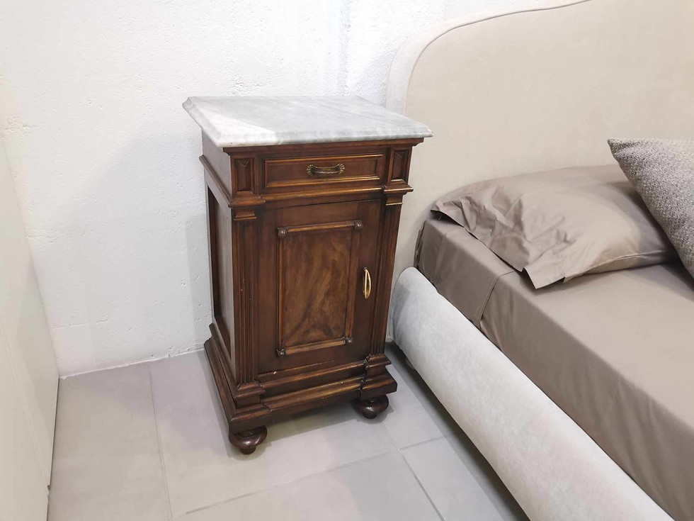 Miniatura: Coppia di comodini vintage/antiquariato