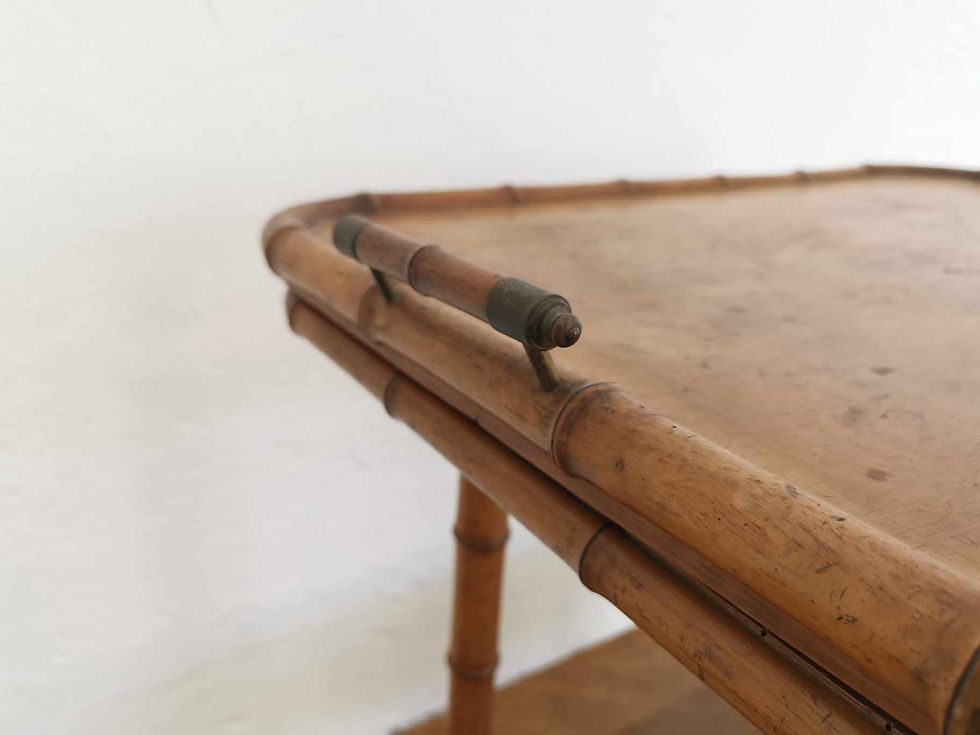 Miniatura: Tavolino vassoio d'epoca in bambù