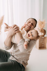 yksivuotiskuvaus Oulu valokuvaaja