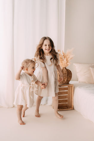 sisaruskuvaus yksivuotiskuvaus studio Oulu