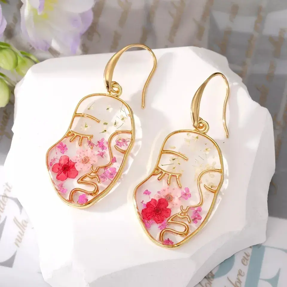 Floral face earrings ✨️ 