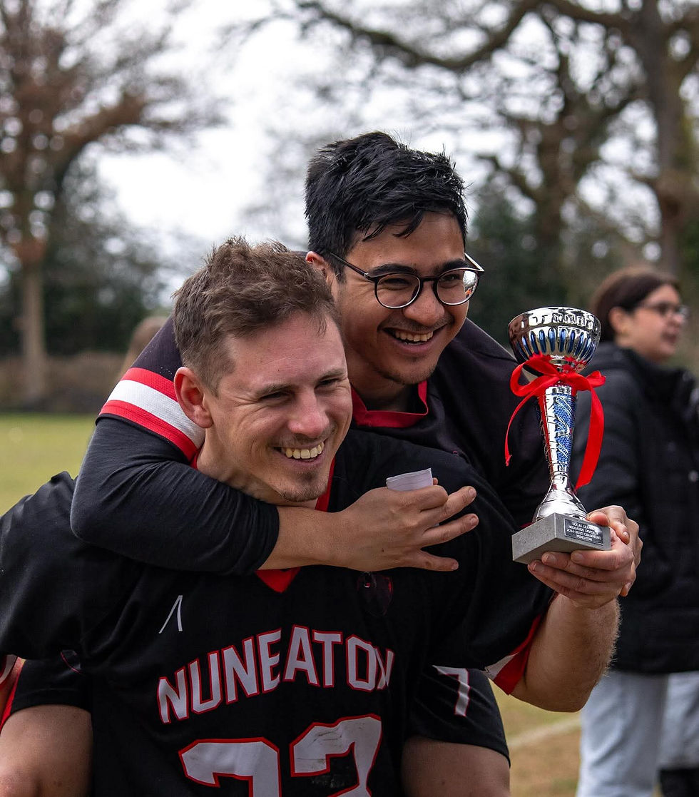 All smiles as Nuneaton win the 24/25 Midlands league