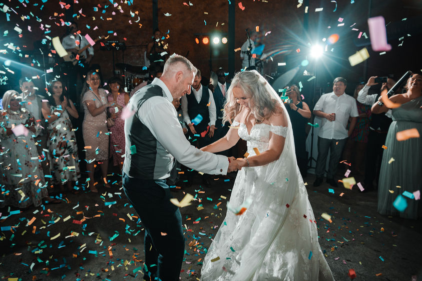 LAUREN & KEIRAN_WEDDING DAY PHOTOGRAPHY AT THE BARNS AT LODGE FARM_EPPING_WEB QUALITY-482.