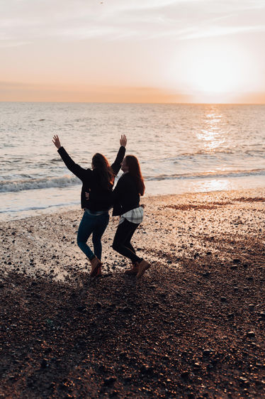Chloe & Lizzie - Couples Shoot - Web Quality -64.jpg