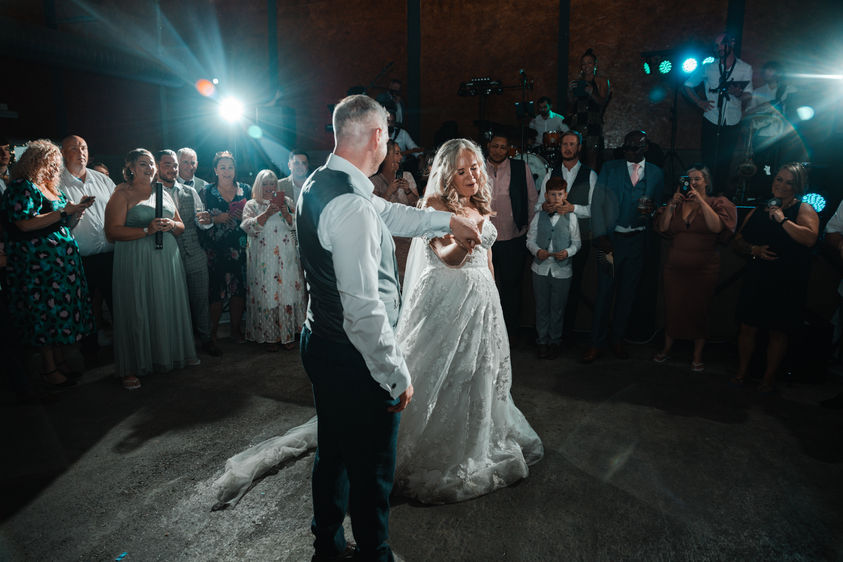 LAUREN & KEIRAN_WEDDING DAY PHOTOGRAPHY AT THE BARNS AT LODGE FARM_EPPING_WEB QUALITY-474.