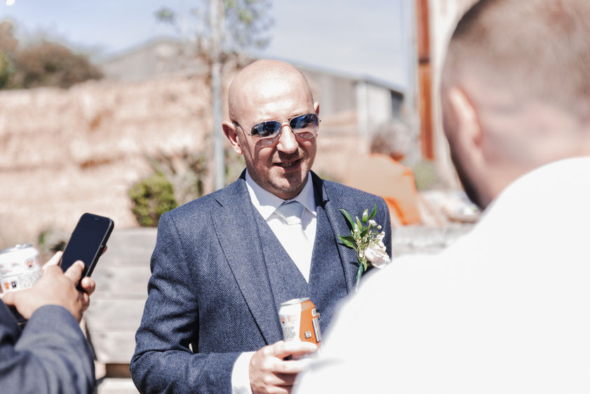 LAUREN & KEIRAN_WEDDING DAY PHOTOGRAPHY AT THE BARNS AT LODGE FARM_EPPING_WEB QUALITY-217.