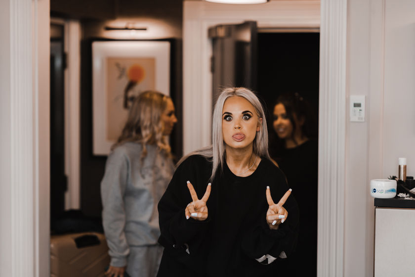 ABBY & BEN'S WEDDING DAY PHOTOGRAPHY AT THE KIMPTON FITZROY LONDON_WEB QUALITY-6.jpg