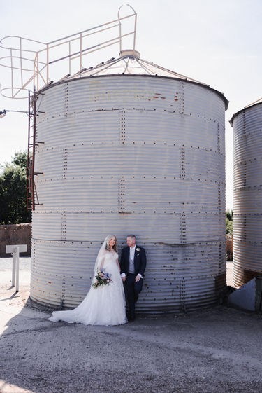 LAUREN & KEIRAN_WEDDING DAY PHOTOGRAPHY AT THE BARNS AT LODGE FARM_EPPING_WEB QUALITY-242.