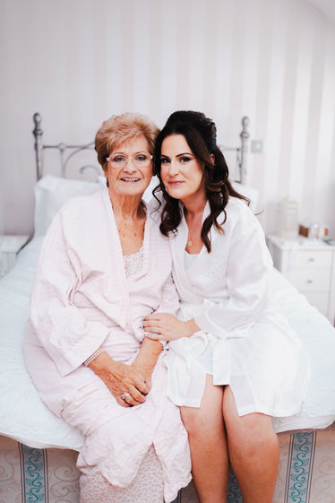 ANNIE & LIAM_WEDDING DAY PHOTOGRAPHY AT DEVERE LATIMER_WEB QUALITY-16.jpg